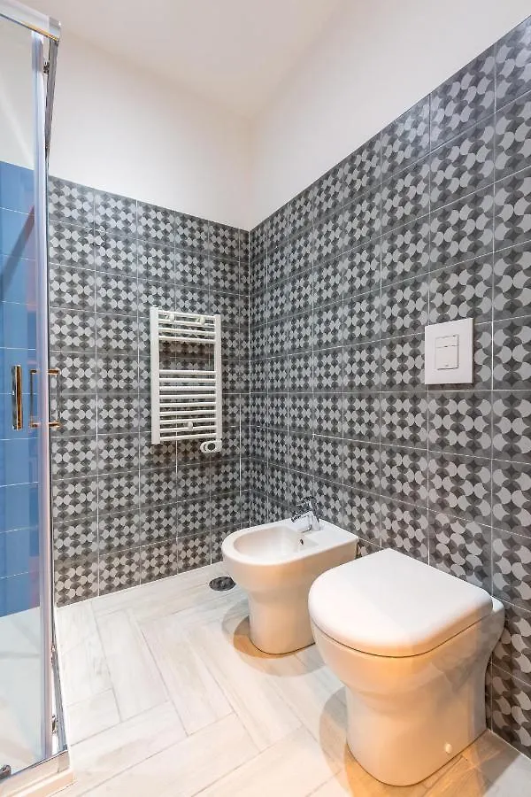 Central Station Apartments & Suites Naples Italy