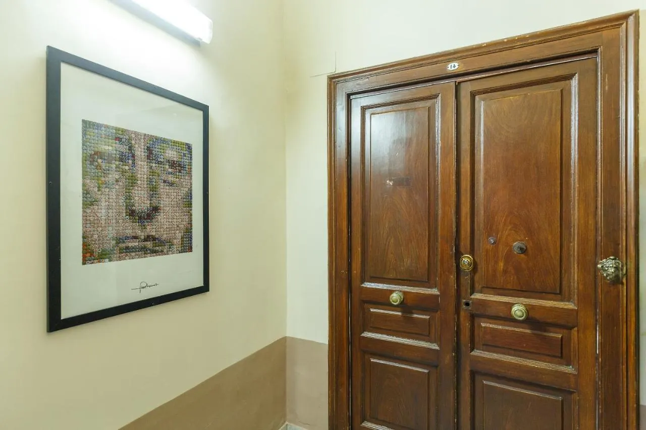 Central Station Apartments & Suites Naples